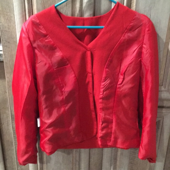 Very Pretty Red Color “Fashion Star” Blazer and/or Jacket—Women's Size 6SP - Picture 6 of 8